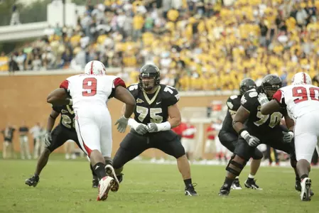 Steve Vallos is on the Lombardi Trophy watch list