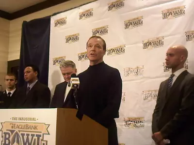 Director of Athletics Ron Wellman addressed the media at the EagleBank Bowl Press Conference.