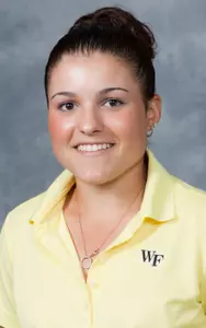 Sophomore Natalie Sheary carded a 1-under 71 in the opening round.