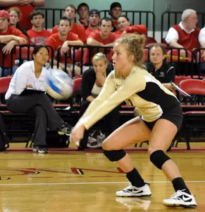Megan Thornberry had a team-best 21 digs on the nigth.