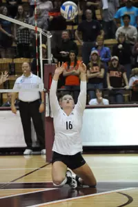 Junior Kelsey Jones recorded her fifth-straight double-double in the win.