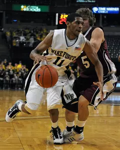 C.J. Harris scored a season-high 16 points on 5-of-7 shooting vs. Winston-Salem State.