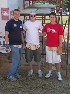 The Wake Forest baseball team helped to build a home for Habitat for Humanity last Saturday.
