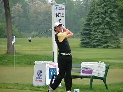 Sophomore Lee Bedford carded a 75 in the opening round.