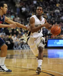 Ishmael Smith surpassed the 500 career assists mark on Sunday vs. Xavier.