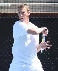 Iain Atkinson defeated Duke's Jared Pinsky in straight sets