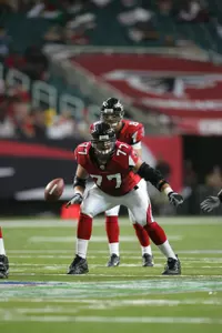 Offensive lineman Tyson Clabo made his 51st consecutive start on Sunday.