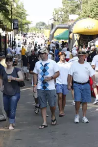 Arrive early on Saturday to enjoy all of the festivities at Texas Pete Deacon Tailgate Town.