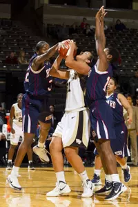 Sandra Garcia recorded her first double-double in over a year.