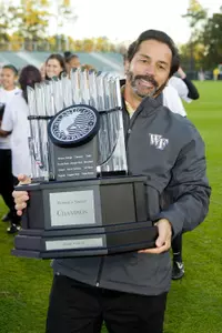 Head coach Tony da Luz will welcome seven freshmen in 2011