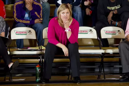 Head coach Heather Kahl Holmes announced the addition of four freshmen for the fall