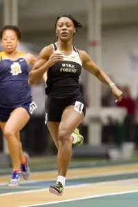 Sophomore Mytoia Gathings in the 60 meters