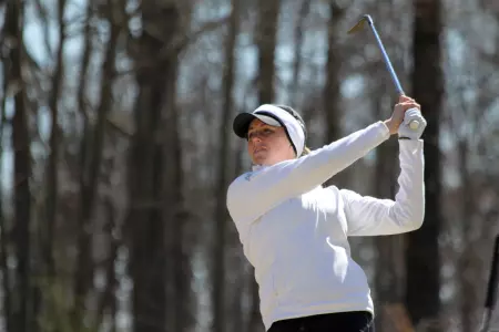 Sophomore Marissa Dodd