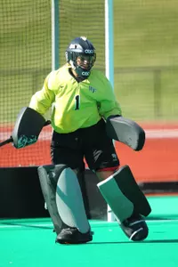 Valerie Dahmen made five saves on Friday