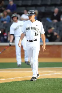 Head coach Tom Walter