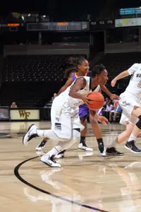 Taylor Gordon contributed 13 points off the bench against Princeton