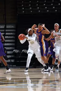 Nicole Floyd scored 12 points with five rebounds against Missouri