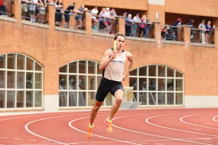 Thomas Bojanowski set school indoor records in the 600m and 1,000m and was a member of the outdoor record-setting 4x800m relay team this season.