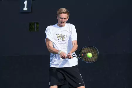 Christian Seraphim battled back for a three-set win.