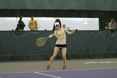 Meredith picked up her team-high 13th singles victory of the season