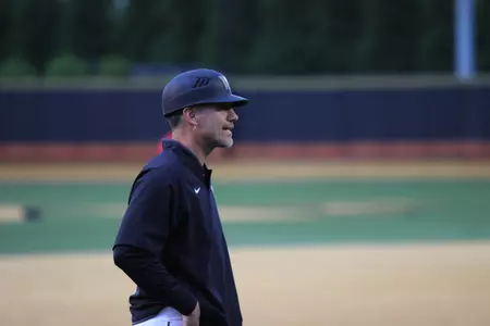 Head coach Tom Walter