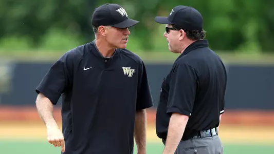 Head coach Tom Walter