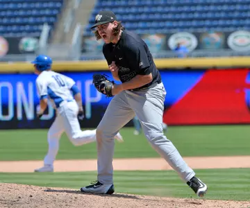 Craig had a 2-0 record and nine saves.