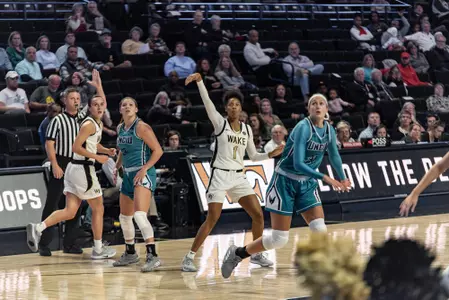 Anaia Hoard vs. UNC Wilmington