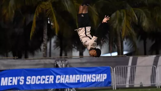 Chase Oliver FIU 2021