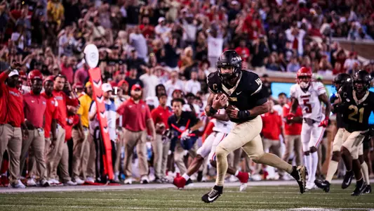 Winston-Salem, NC â?? Sep 17: NCAA Football - Liberty at Wake Forest at Truist Field in Winston-Salem, NC on September 17, 2022. (Credit: Andy Mead/YCJ)