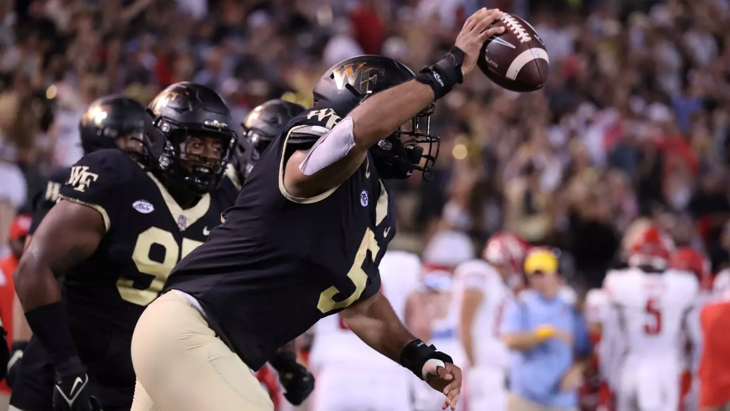 Winston-Salem, NC Ð Sep 17: NCAA Football - Liberty at Wake Forest at Truist Field in Winston-Salem, NC on September 17, 2022. (Credit: Andy Mead/YCJ)