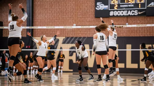 Wake Forest Volleyball