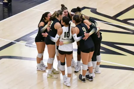 Wake Forest Volleyball huddle