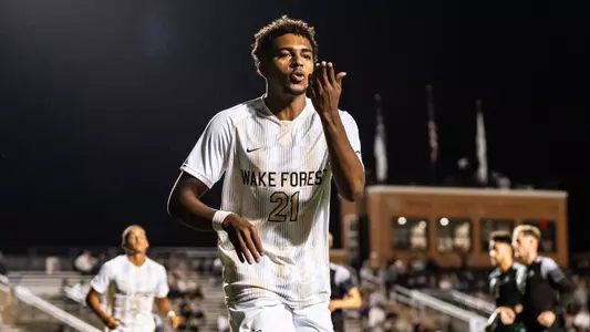Julian Kennedy vs. Wofford