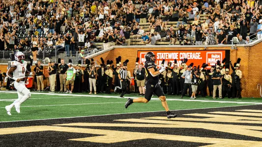 Cameron Hite vs. Elon