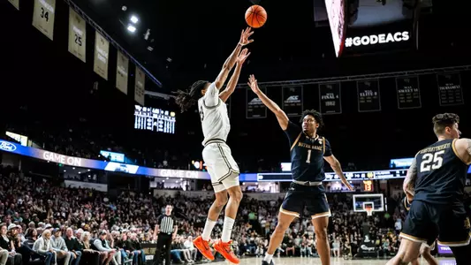 Hunter Sallis jumper vs. ND 2025