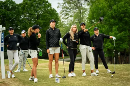 women's golf