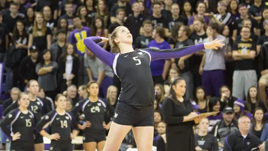 Parker, Wade Lead UW Pac-12 Academic Honorees