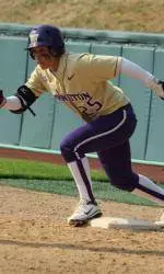 Wright Leads Huskies Over Virginia