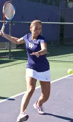 Washington Sweeps Aside Pilots, 7-0