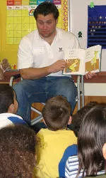 Husky Footballers To `Blitz the Sound'