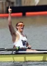 Huskies' Sweep Brings Home Pac-10 Championship