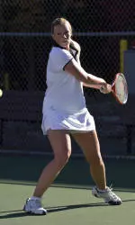 Women's Tennis Upsets No. 28 BYU, 4-3