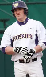 No. 10 UC Irvine Out-Slugs Washington, 17-13