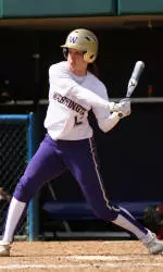 Huskies Complete Weekend Sweep With 7-1 Win