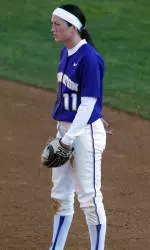 No. 3 Huskies Earn Doubleheader Sweep Of New Mexico