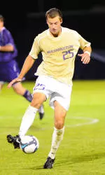 Late Goal Lifts No. 5 UCLA Over Huskies