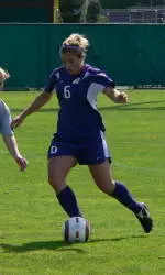 UW Women Close out Spring Soccer Season