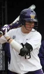 Huskies Earn Split Vs. Oregon In Rain