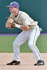 Dowling, Rundle Honored For Academics